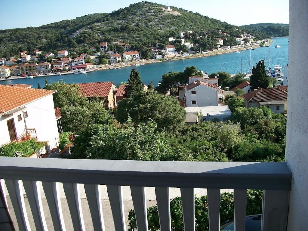 Apartments Luka Tisno Camera foto